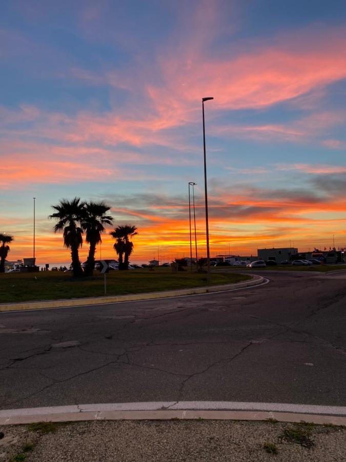 Apartament Tra Mare E Arte Lido di Ostia Zewnętrze zdjęcie