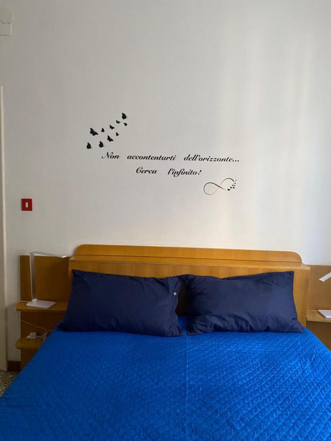 Apartament Tra Mare E Arte Lido di Ostia Zewnętrze zdjęcie